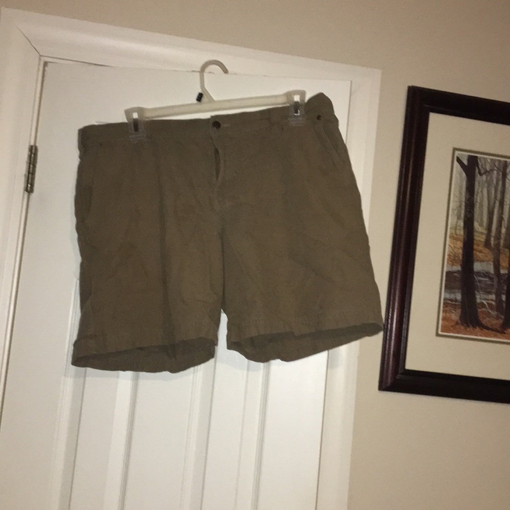 Columbia shorts